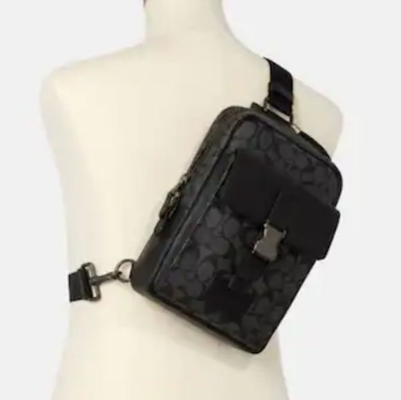 COACH Signature Leather Canvas Track PK Crossbody Messenger bag 100% Auth… - Picture 2 of 7